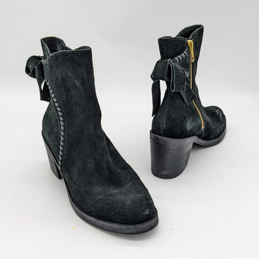 UGG Women's Black Fraise Whipstitch Ankle Side Zip Booties Size 7